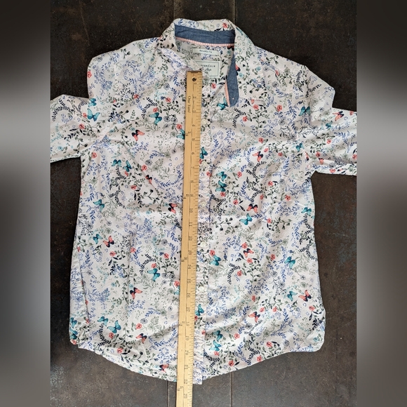 Charter Club Woman's Floral White Shirt - Picture 5 of 6